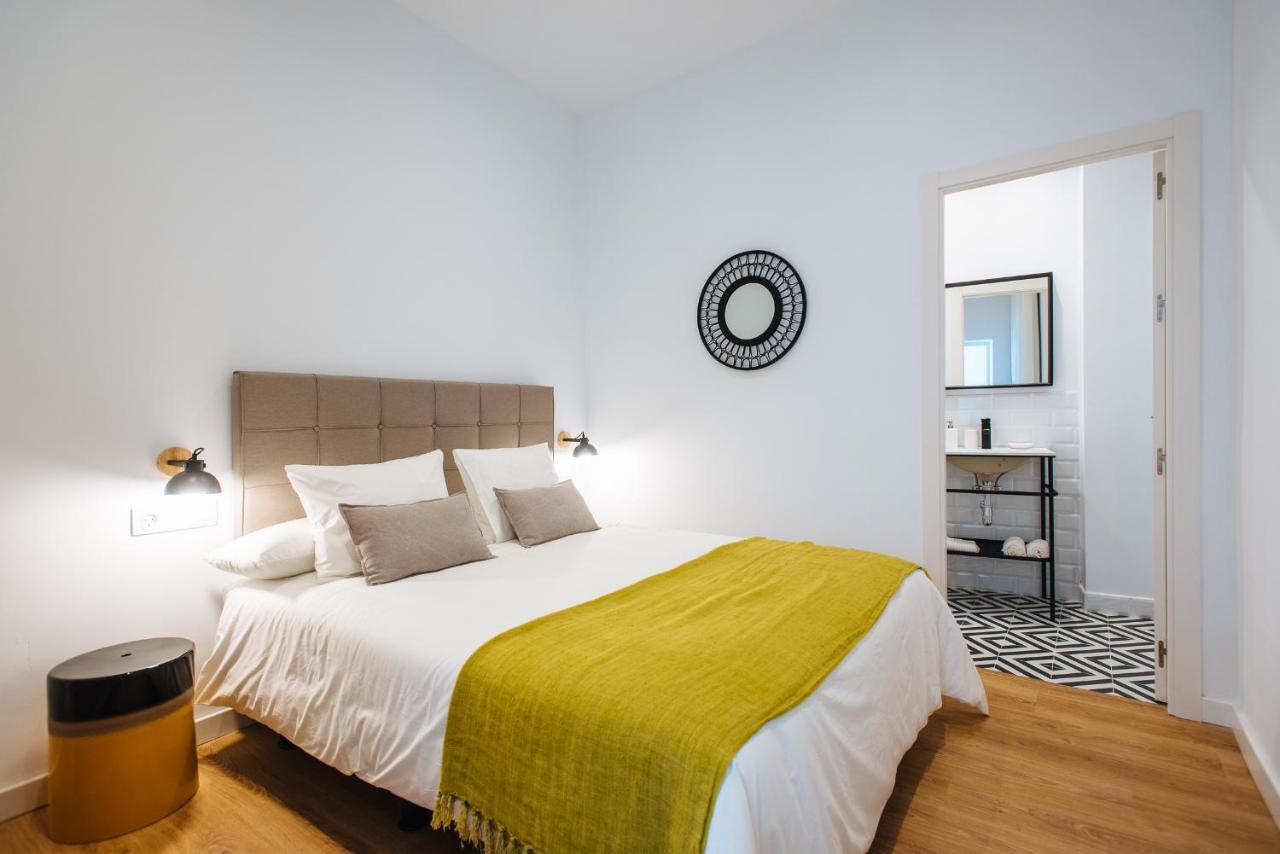 Alameda 1851 - Terrace And Jacuzzi — Photos 3